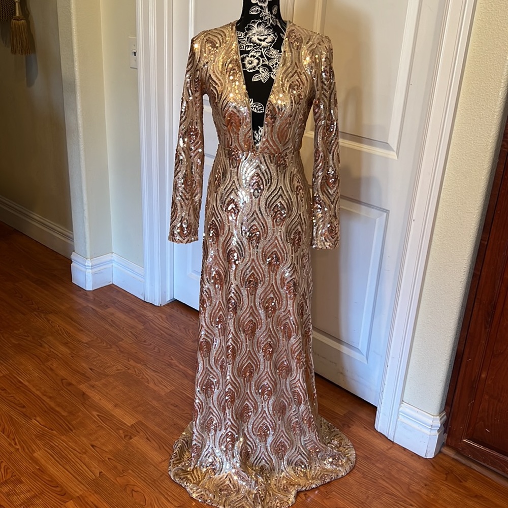 Long Elegant party dress